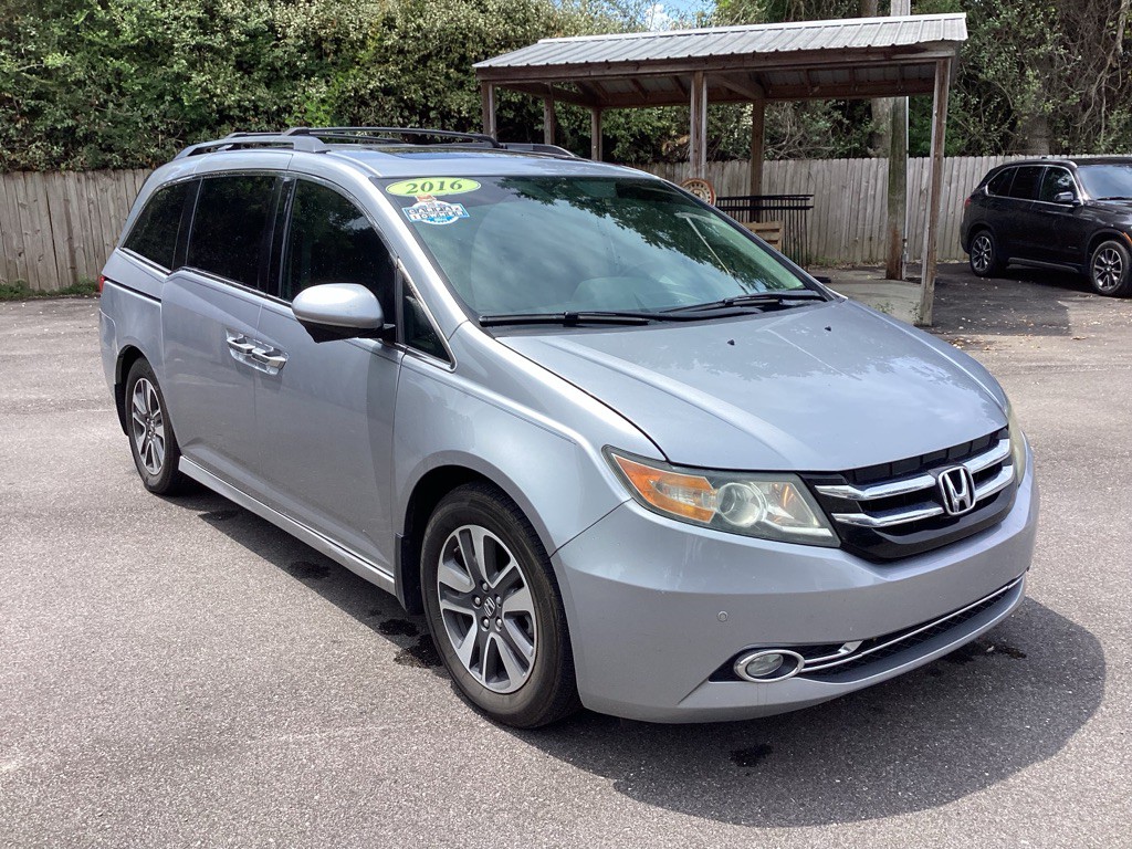 2016 Honda Odyssey Image 1