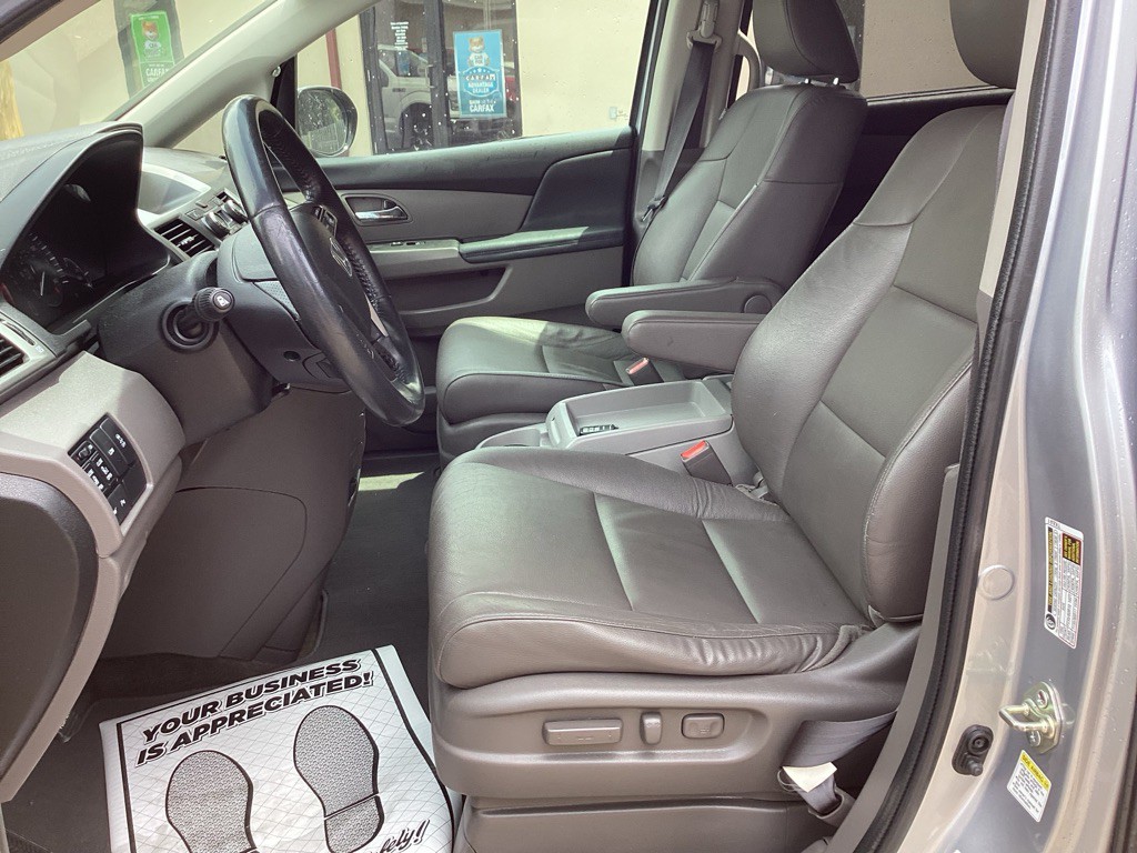 2016 Honda Odyssey Image 8
