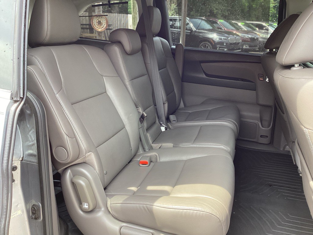 2016 Honda Odyssey Image 11