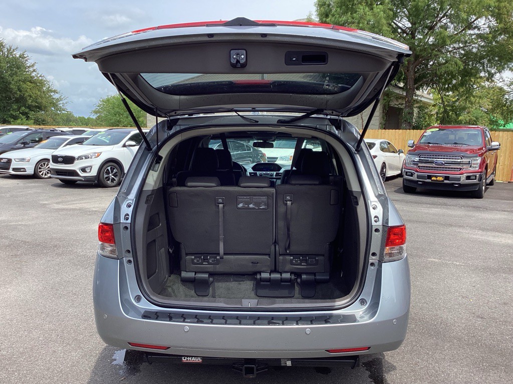 2016 Honda Odyssey Image 13