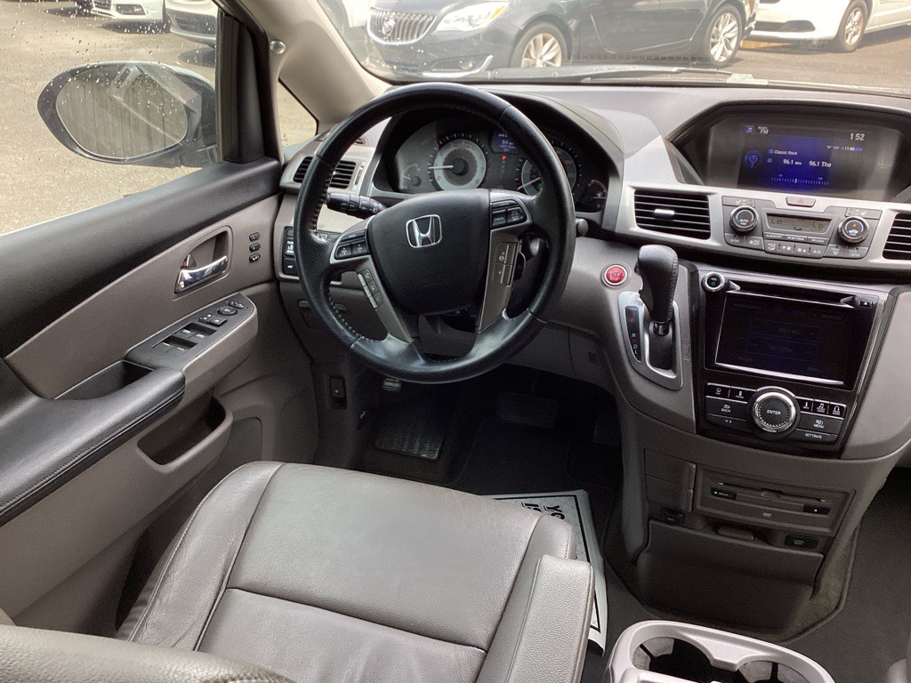 2016 Honda Odyssey Image 19