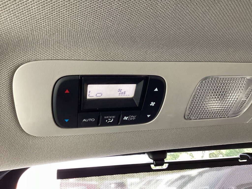 2016 Honda Odyssey Image 30