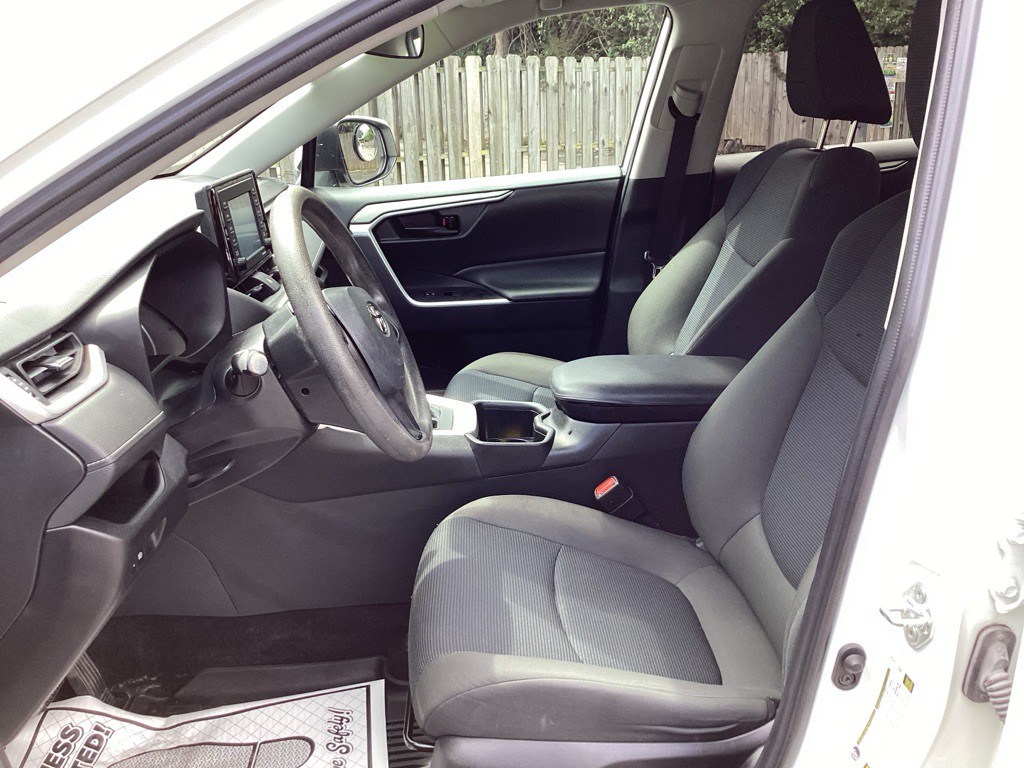 2022 Toyota Rav4 Image 10