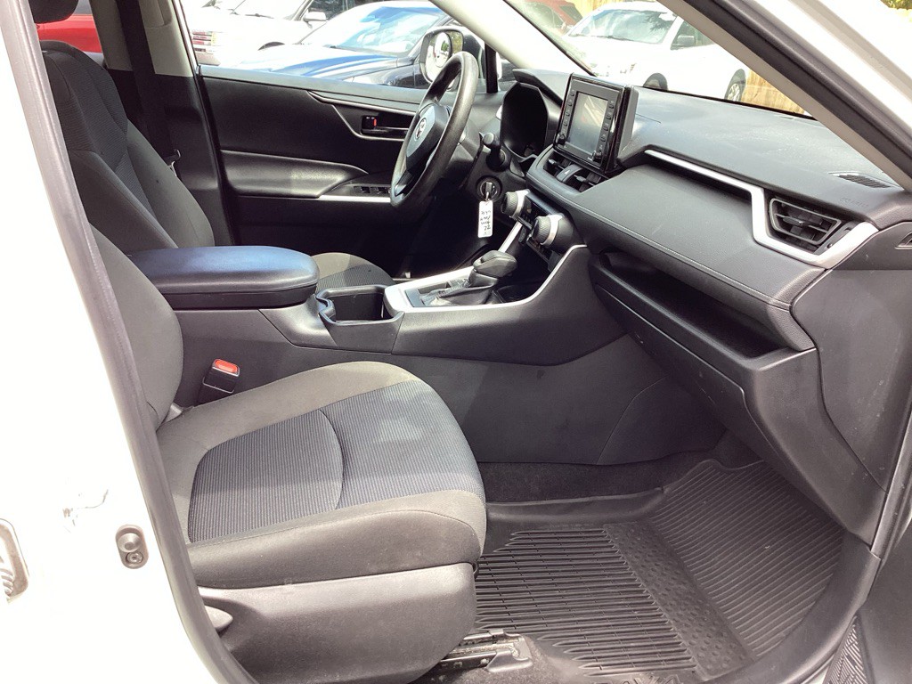 2022 Toyota Rav4 Image 11