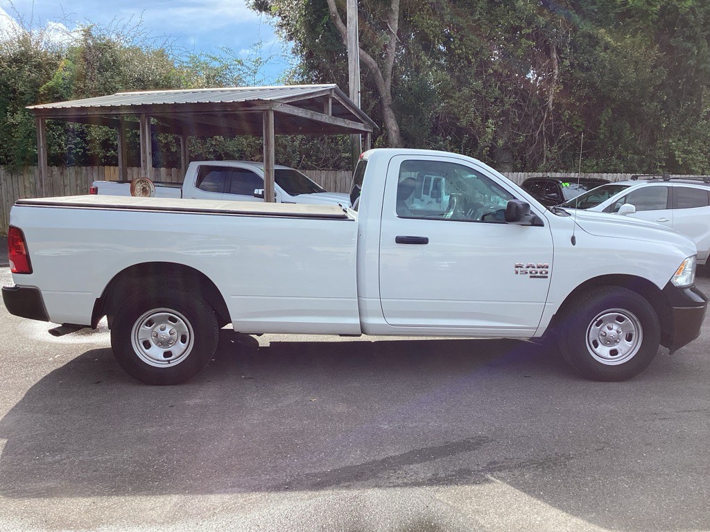 2021 RAM 1500 Image 8