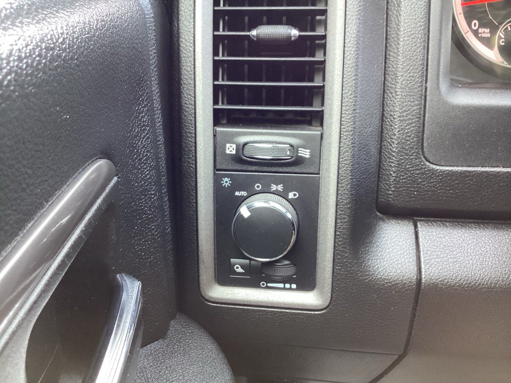 2021 RAM 1500 Image 17