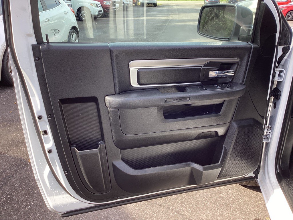 2021 RAM 1500 Image 21