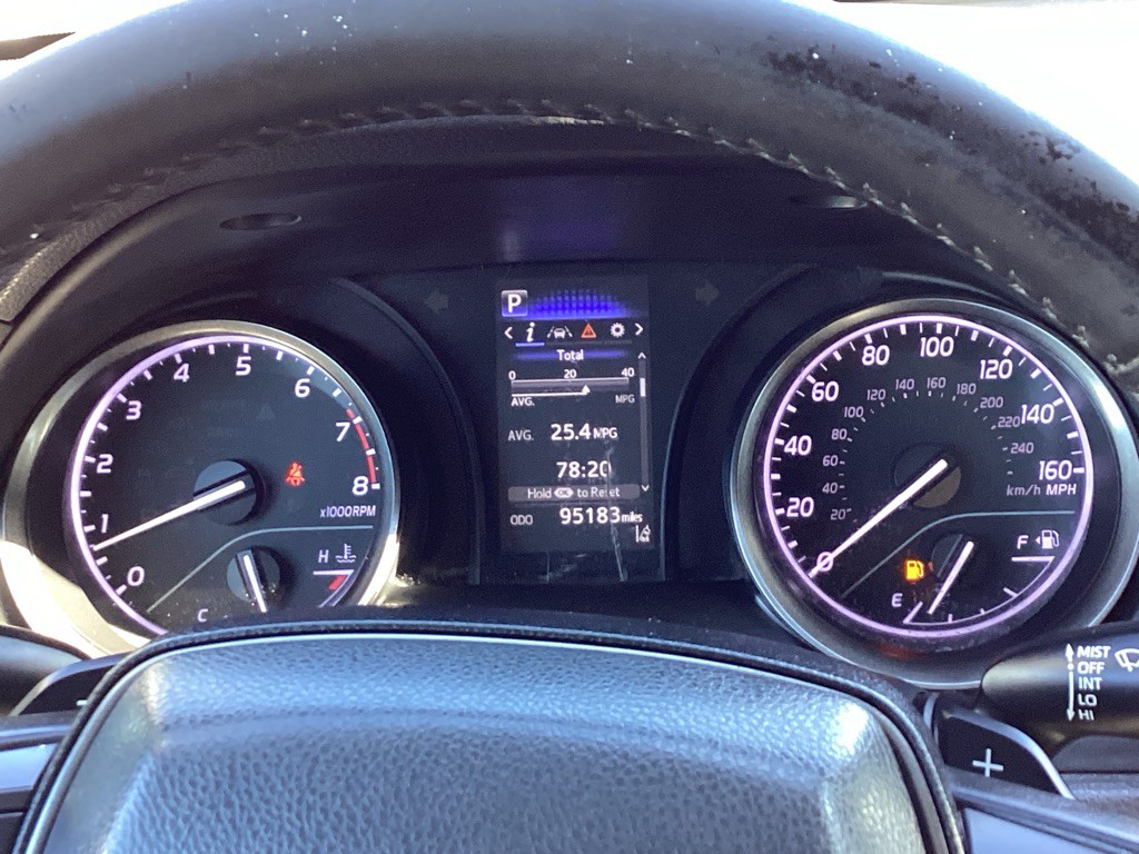 2022 Toyota Camry Image 19