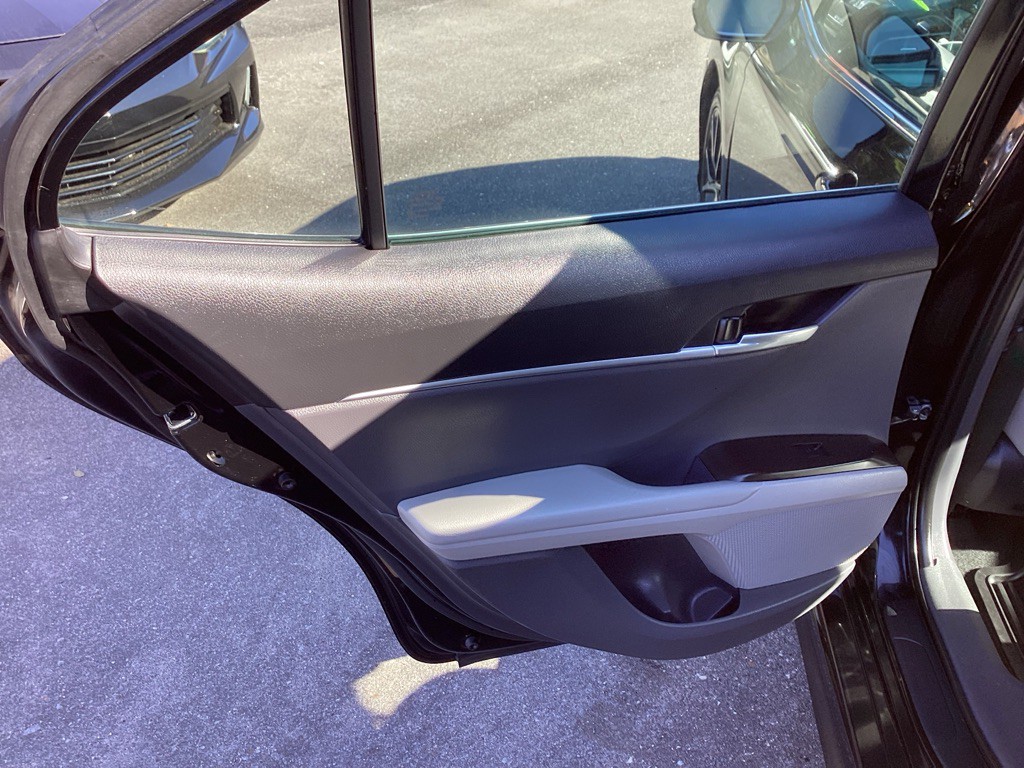 2022 Toyota Camry Image 23
