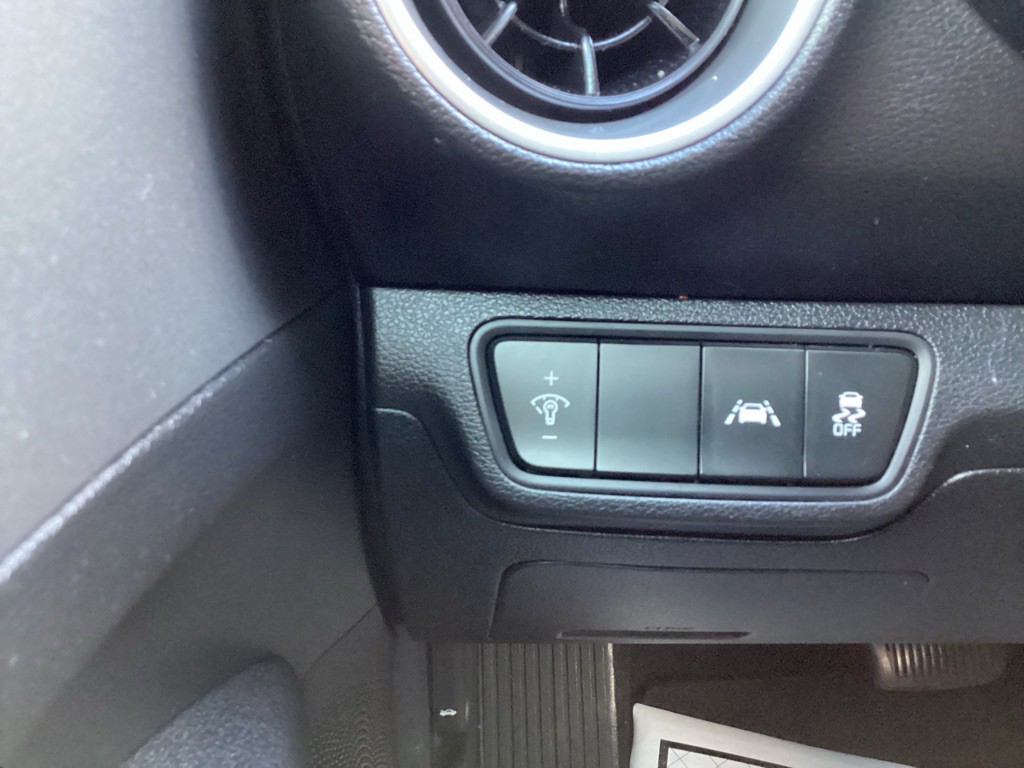 2020 Kia Forte Image 20