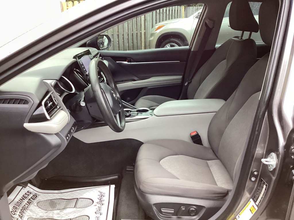 2023 Toyota Camry Image 9
