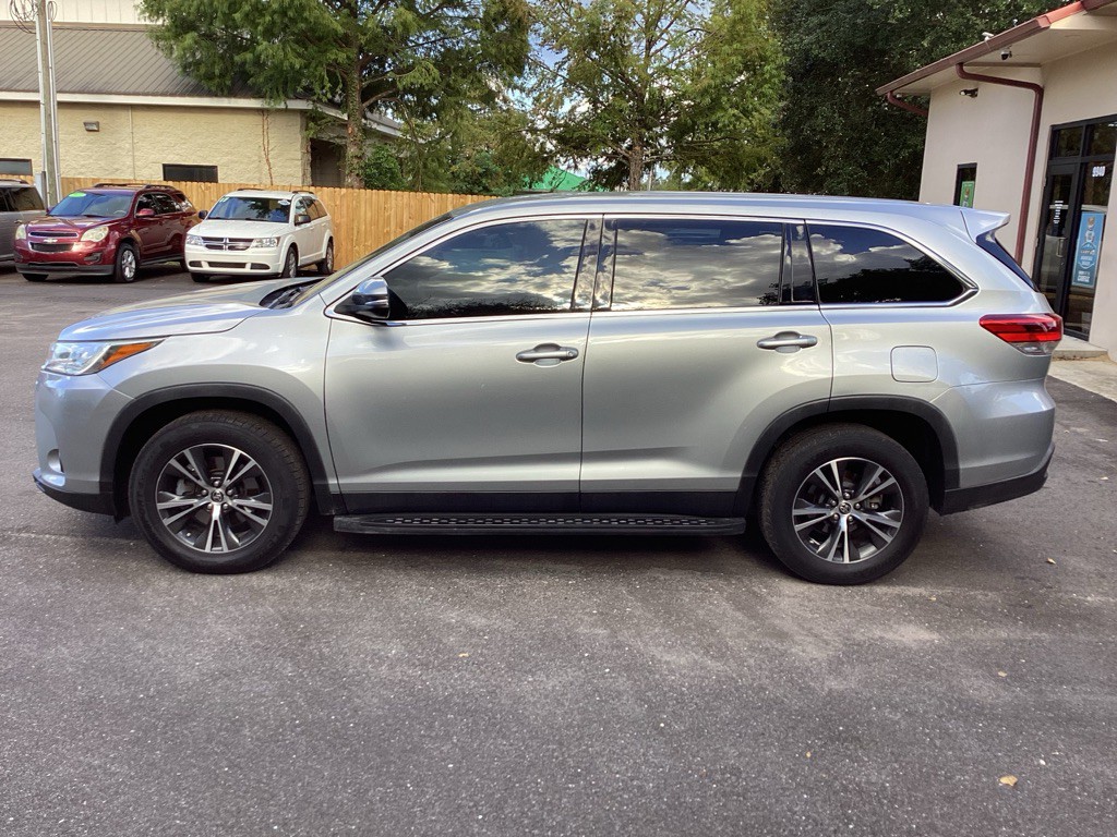 2019 Toyota Highlander Image 4