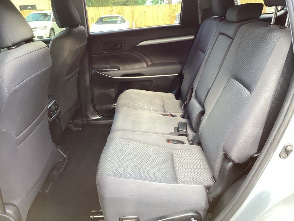 2019 Toyota Highlander Image 11