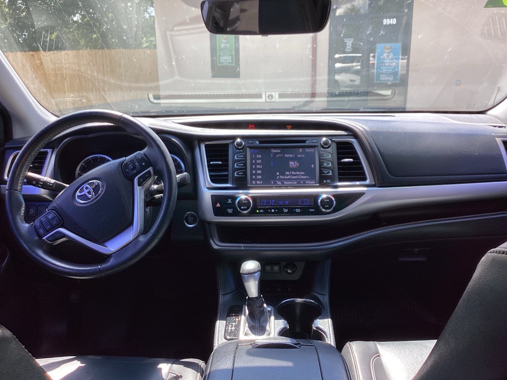 2019 Toyota Highlander Image 18