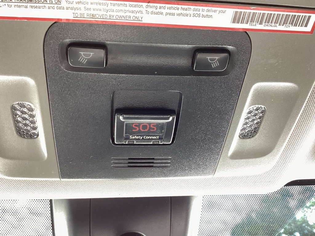 2019 Toyota Camry Image 22