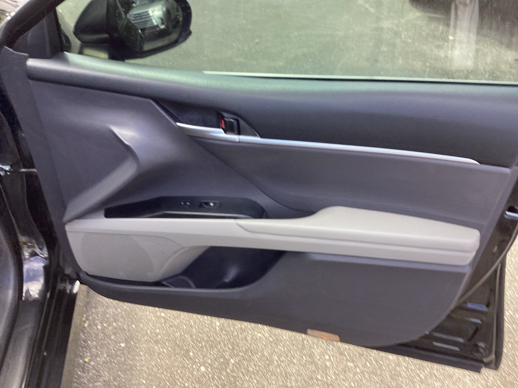 2019 Toyota Camry Image 29
