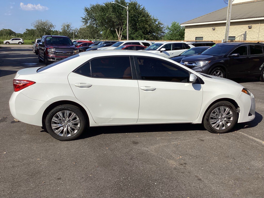 2019 Toyota Corolla Image 8