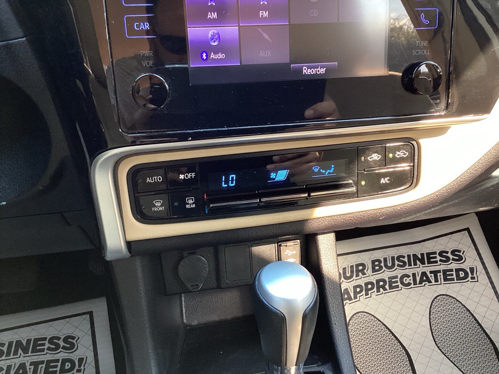 2019 Toyota Corolla Image 18