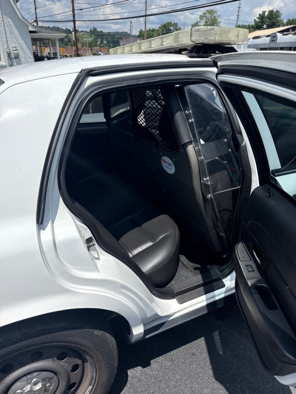 2011 Ford Crown Victoria Image 15