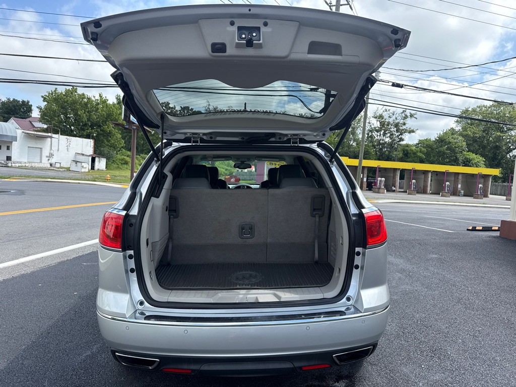 2016 Buick Enclave Image 14