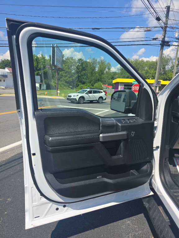 2016 Ford F-150 Image 10