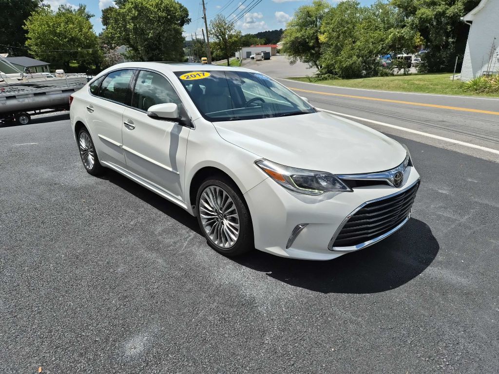 2017 Toyota Avalon Image 7