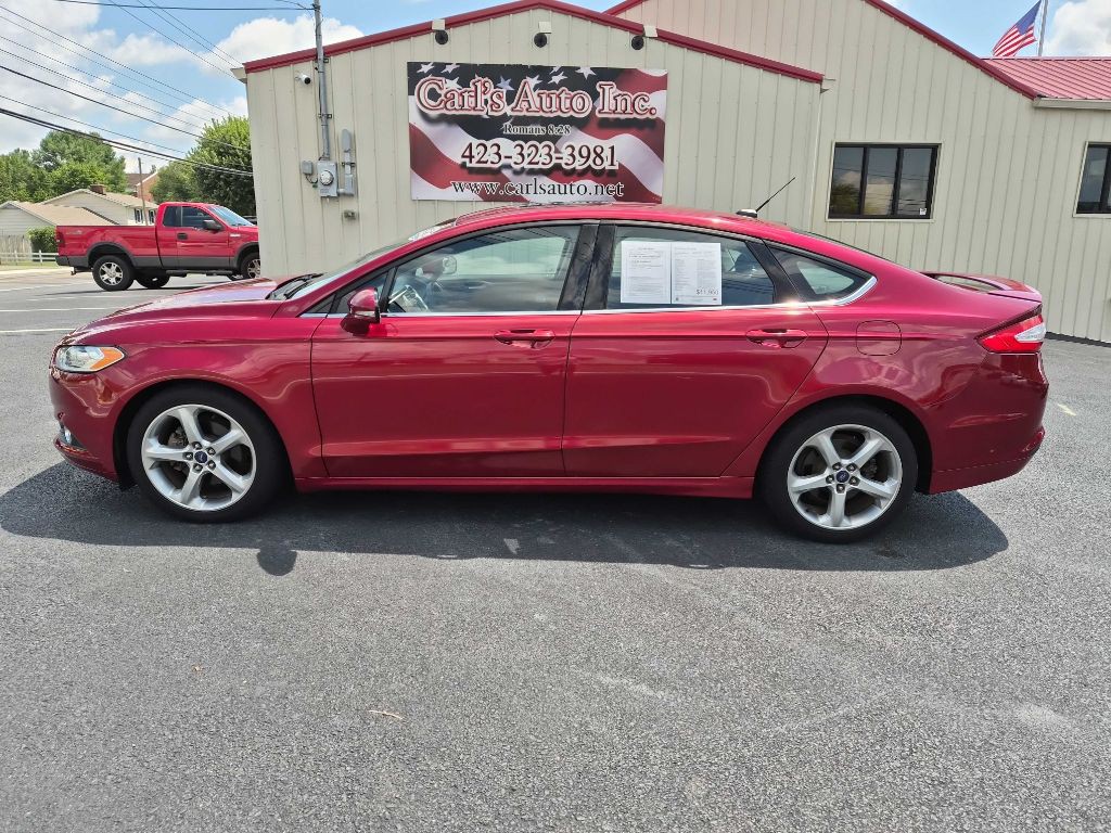 2016 Ford Fusion Image 2