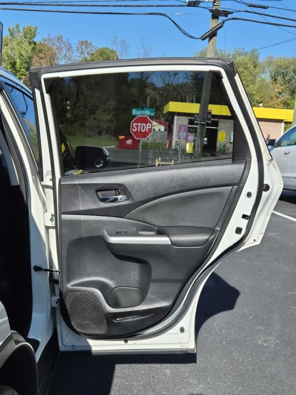 2015 Honda CR-V Image 14