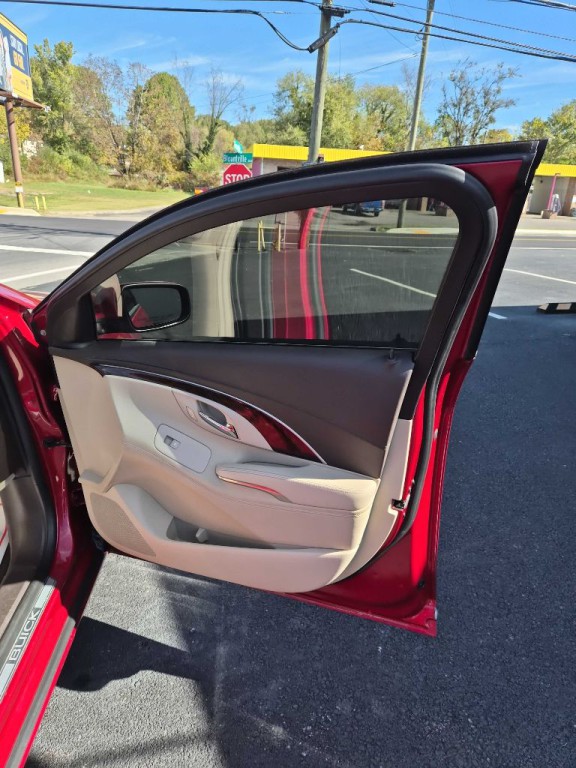 2014 Buick Lacrosse Image 17