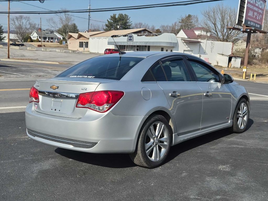 2013 Chevrolet Cruze Image 5