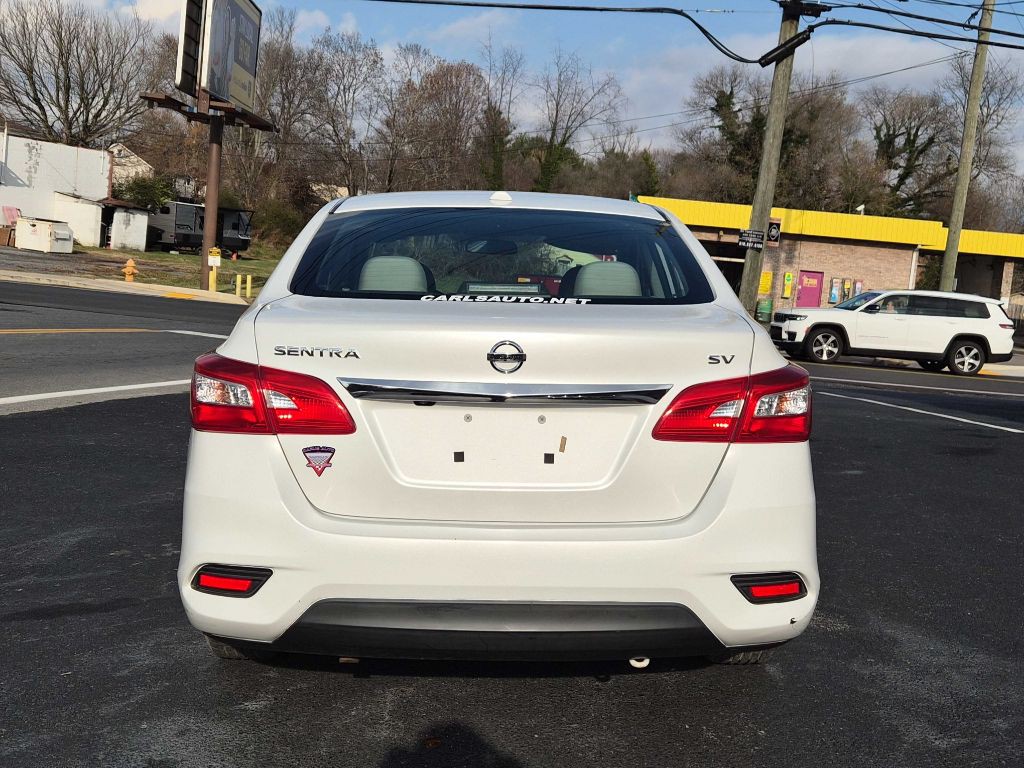 2017 Nissan Sentra Image 4