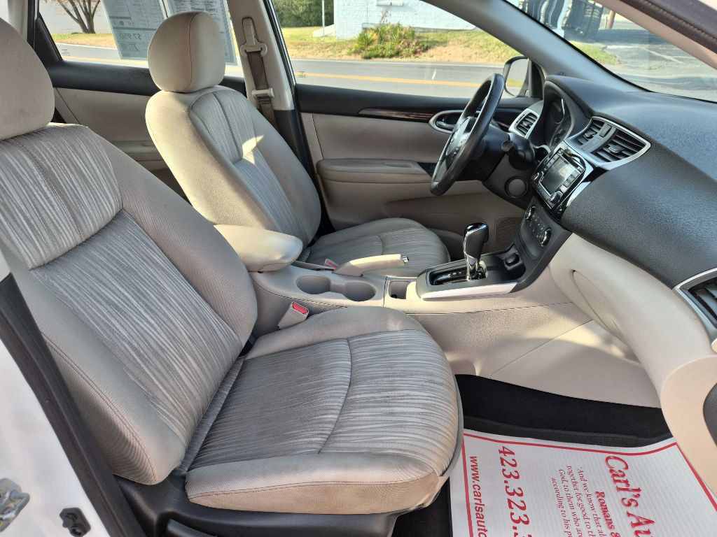 2017 Nissan Sentra Image 17