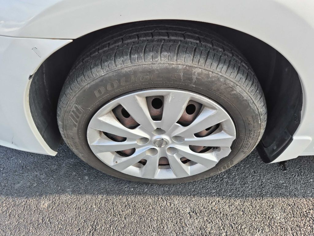 2017 Nissan Sentra Image 19