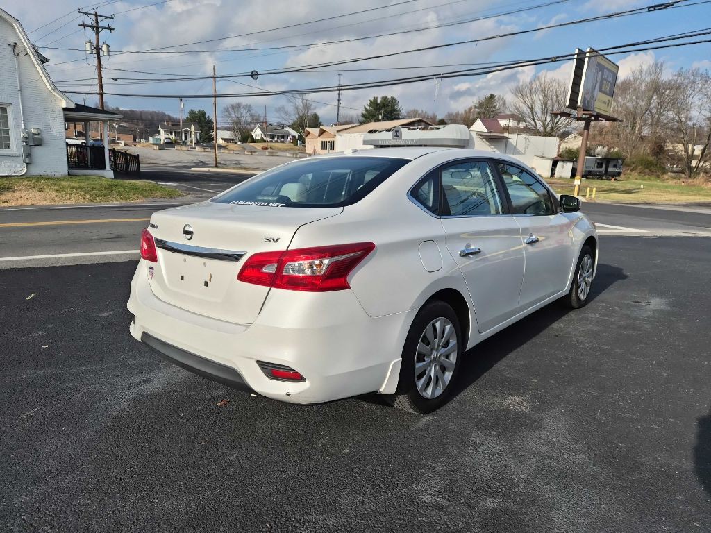 2017 Nissan Sentra Image 5