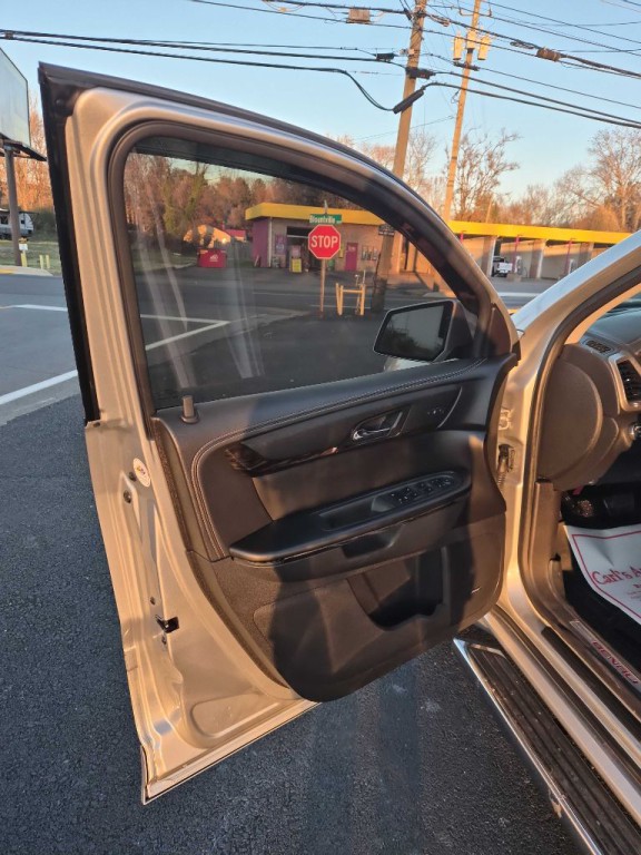 2015 GMC Acadia Image 9