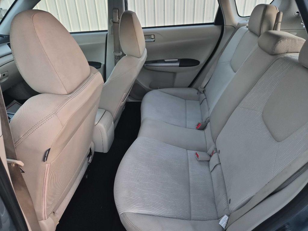 2010 Subaru Impreza Image 12