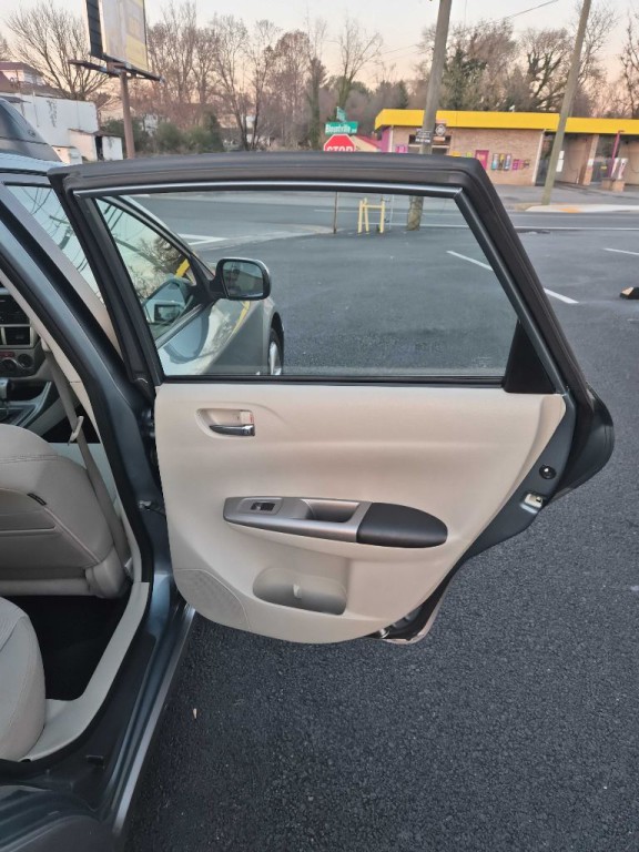 2010 Subaru Impreza Image 14