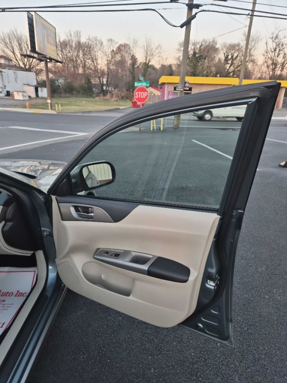 2010 Subaru Impreza Image 16