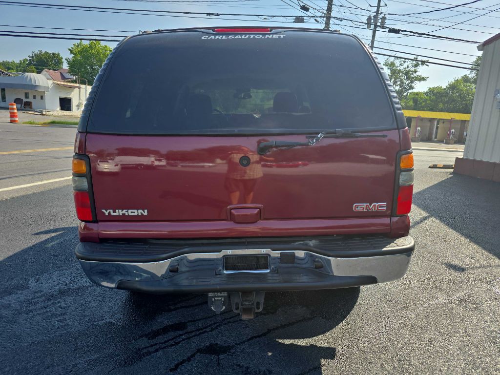 2005 GMC Yukon Image 4