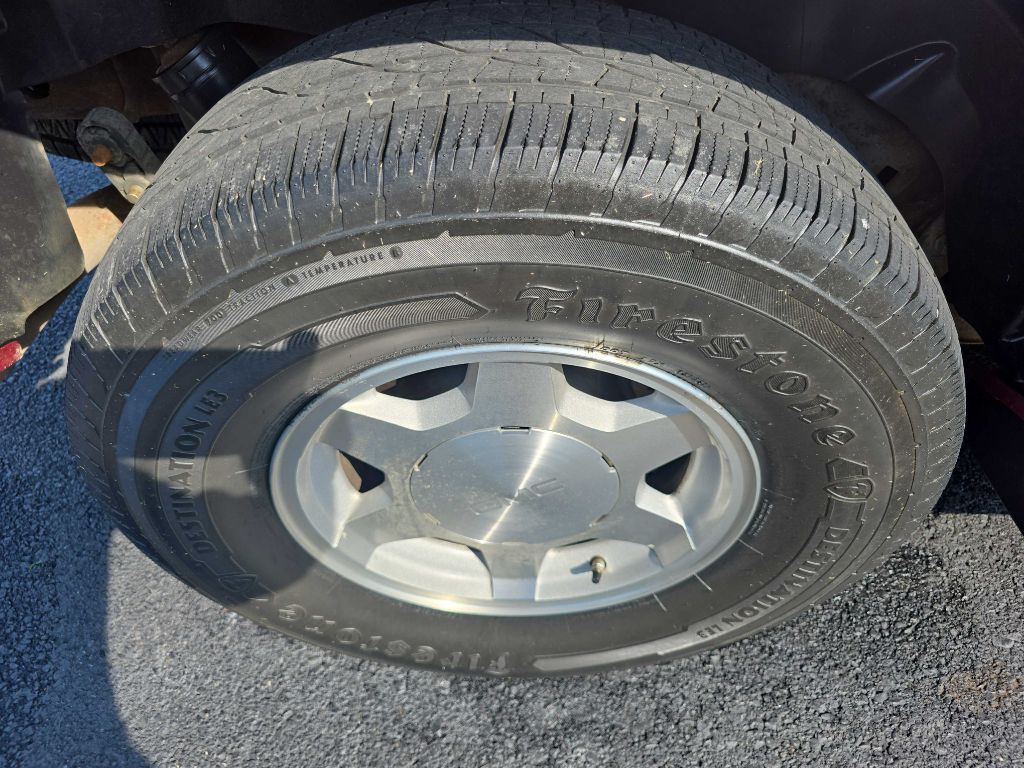 2005 GMC Yukon Image 20