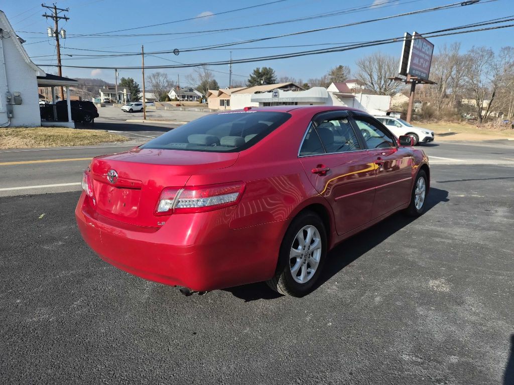 2011 Toyota Camry Image 5