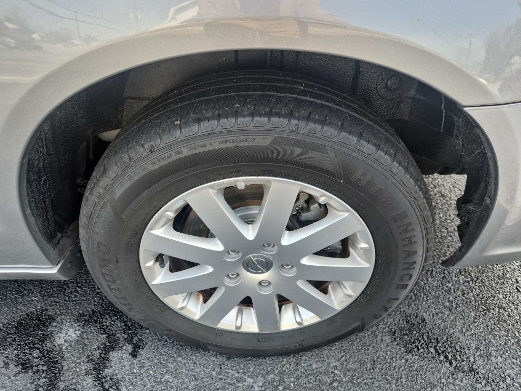 2016 Chrysler Town & Country Image 21