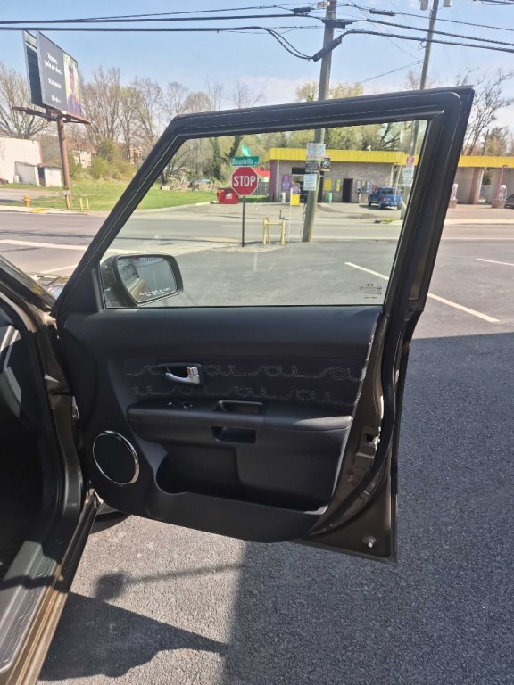 2012 Kia Soul Image 17