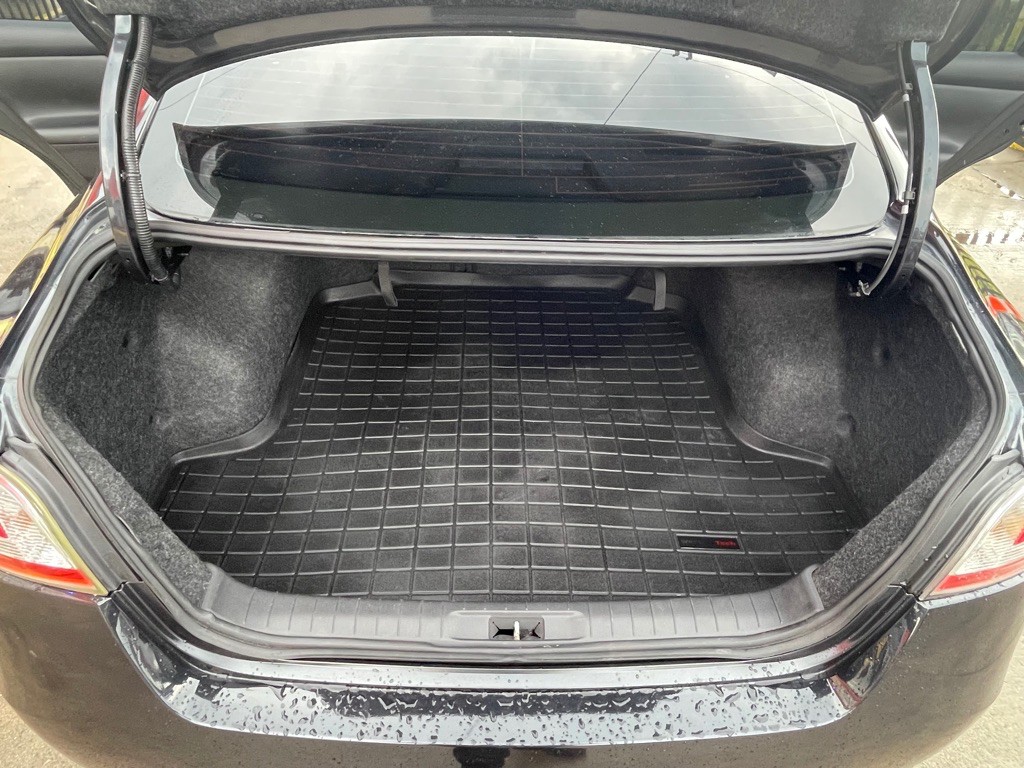2014 Nissan Altima Image 10