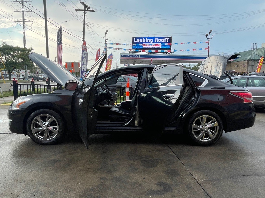 2014 Nissan Altima Image 3