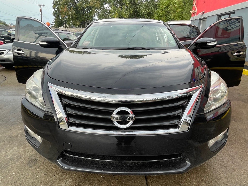 2014 Nissan Altima Image 14