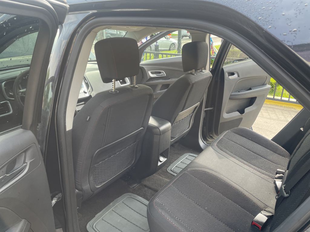 2010 Chevrolet Equinox Image 6