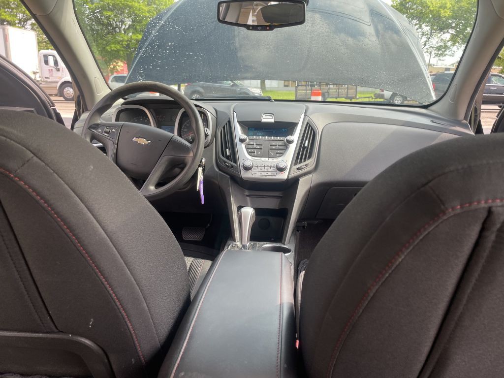2010 Chevrolet Equinox Image 10