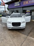 Image for 2019 Chrysler 300 Limited ID: 7541213