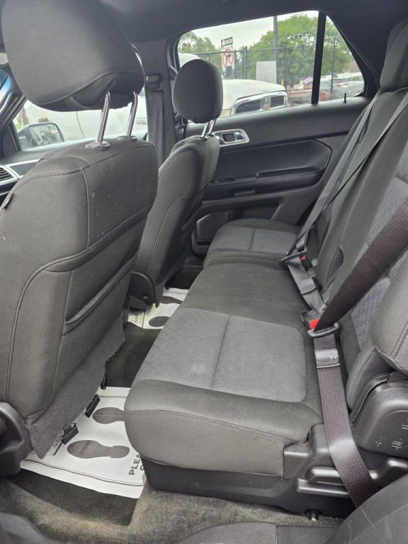 2013 Ford Explorer Image 10